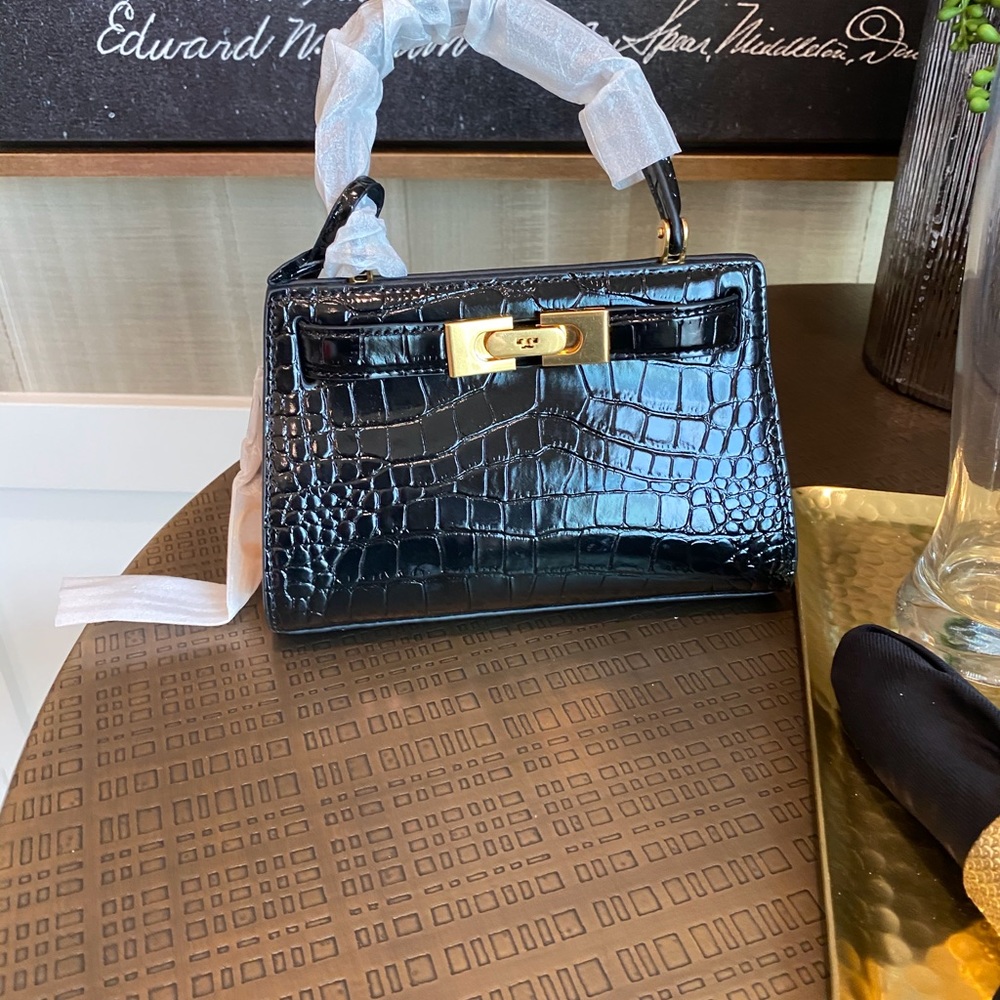 Tory Burch Lee Radziwill Petite Bag